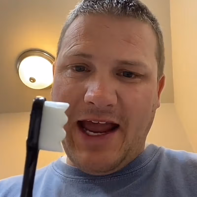 Customer review image from Emma D.